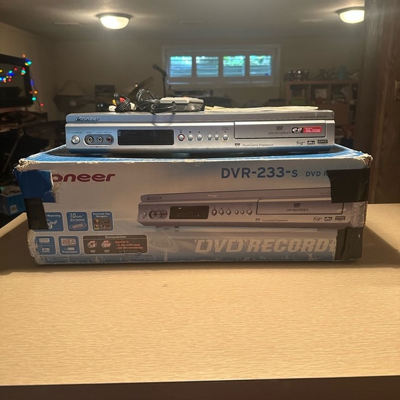 Pioneer DVR-233-S DVD Recorder Player With Remote Manuals & Box TESTED! - Picture 2 of 5